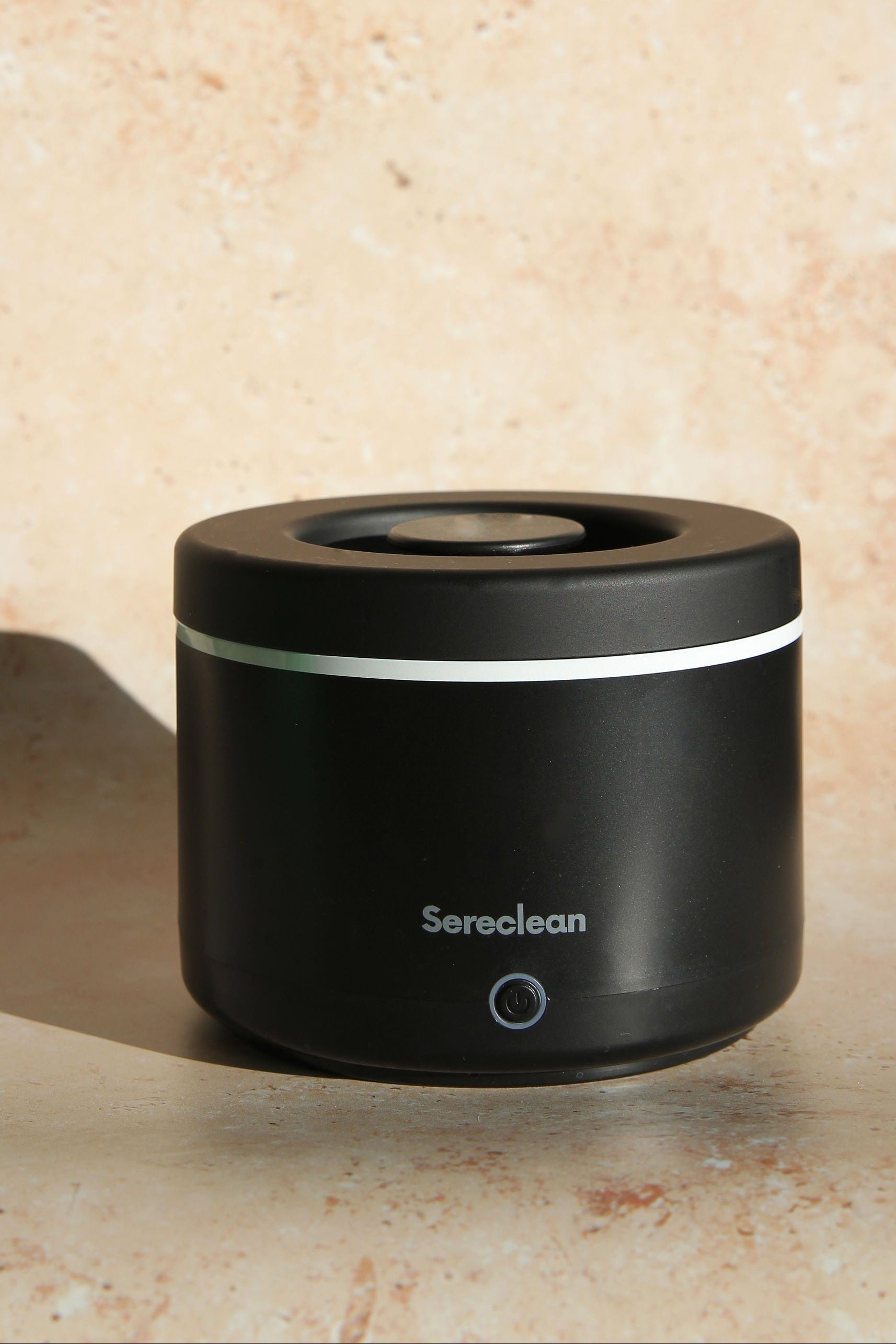 Black Sereclean ultrasonic retainer cleaner